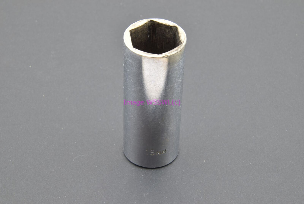 19mm 6pt Deep Metric 3/8 Drive Socket (binT628) - Dave's Hobby Shop by W5SWL